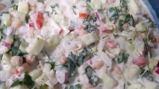 طرز تهیه سالاد خوشمزه و خاص با طعمی متفاوت به روش افغانی