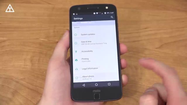 Android 7.0 Nougat در the Moto