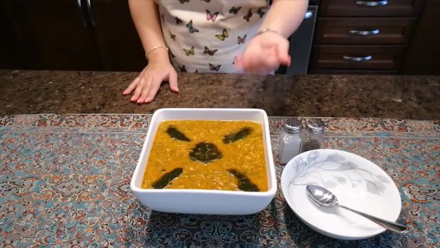 طرز تهیه آش گوجه فرنگی خوشمزه و لعابدار به سبک سنتی و اصیل ایرانی