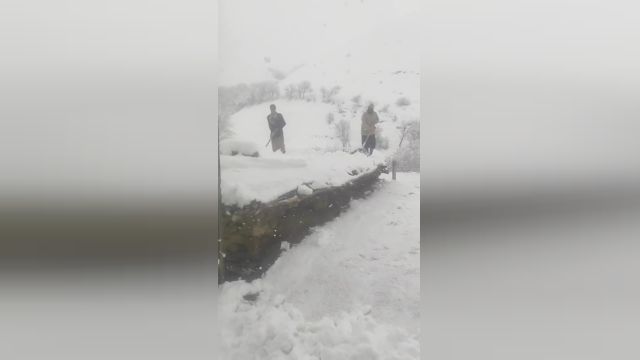 تأثیرات بارش برف سنگین در زندگی روستاییان دره‌هرد