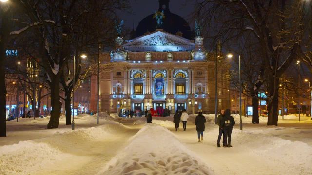 خیابان های پوشیده از برف | 3 ساعت مناظر شهر زمستانی در شب