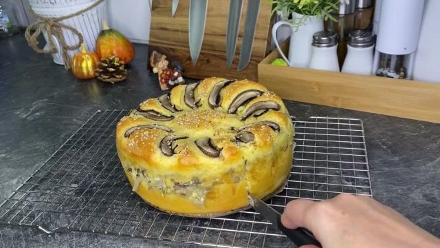 دستر پخت کیک قارچ روسی خاص و خوشمزه