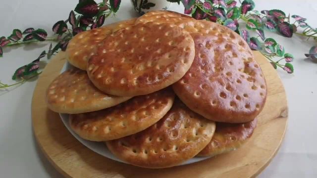 طرز تهیه نان تاجیکی خوشمزه مخصوص صبحانه
