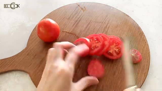 طرز تهیه املت گوجه مرحله به مرحله | ویدیو