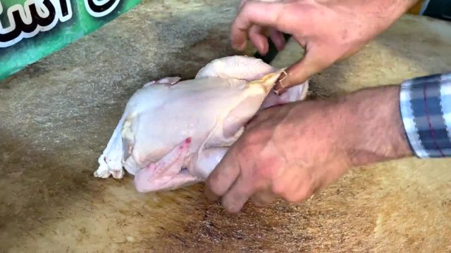 آموزش بی استخوان کردن مرغ درسته به صورت حرفه ای در خانه (گانتین کردن مرغ)