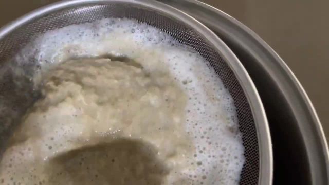 طرز تهیه حلوا سمنک‌ با شیره گندم  (قسمت 2)