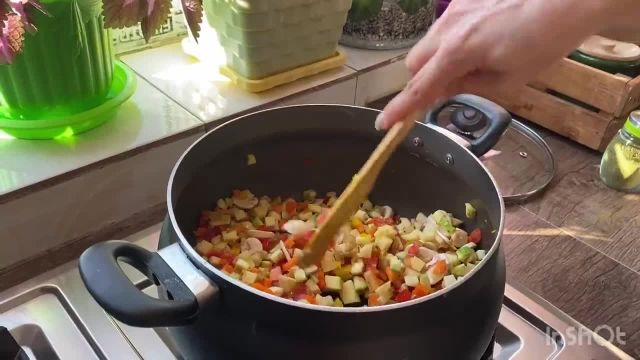 روش پخت سوپ سبزیجات خوشمزه و مقوی مخصوص سرماخوردگی