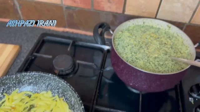 طرز تهیه آش ماست شیرازی خوشمزه و لعابدار به سبک سنتی و قدیمی