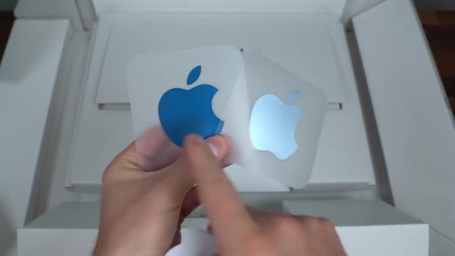آنباکس و بررسی Apple iMac 2021
