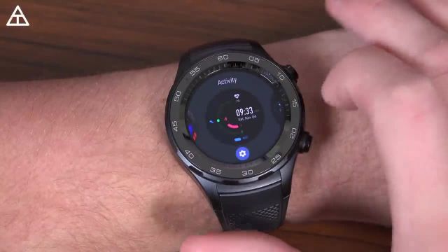 بررسی Huawei Watch 2