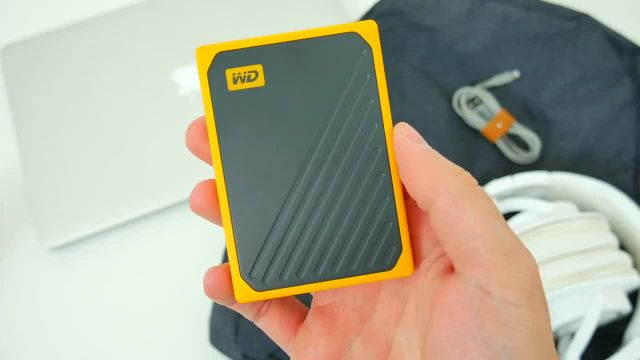 بررسی درایو قابل حمل کامل برای سفر WD My Passport Go SSD (500 گیگابایت)