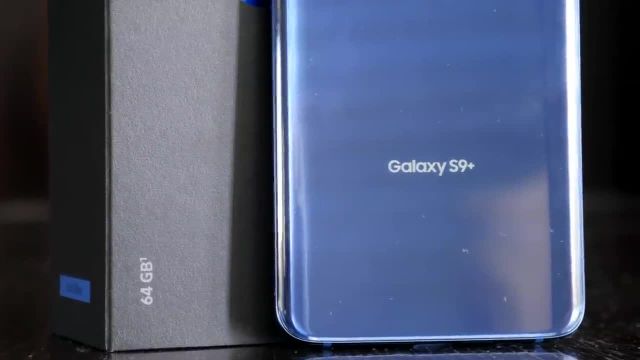 آنباکس و بررسی Samsung Galaxy S9+ (آبی مرجانی)