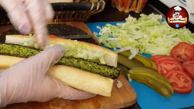 طرز تهیه ساندویچ کوکو سبزی غذای ساده و خوشمزه با سبزیجات