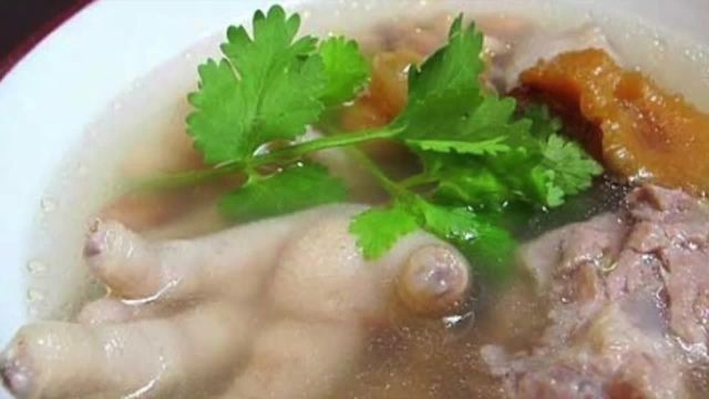 یک سوپ مقوی برای درمان سرما خوردگی | ویدیو