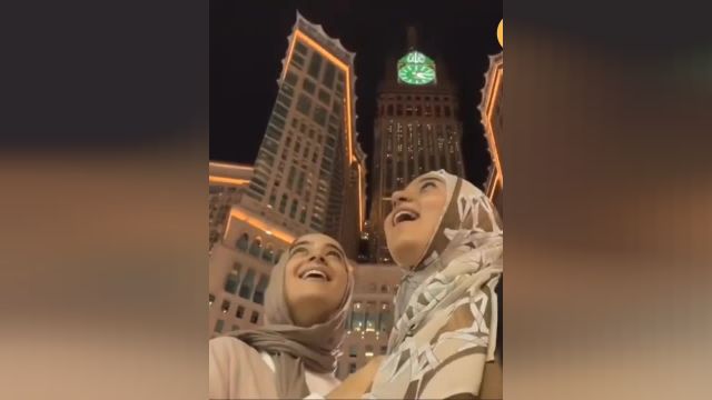 سلفی پر بازدید 2 خواهر عربستانی هنگام برخورد صاعقه به برج ساعت
