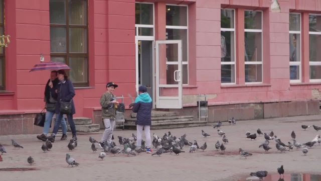 تور پیاده روی در اطراف ایوانو - فرانکیفسک با صدای واقعی شهر | سفر به اوکراین