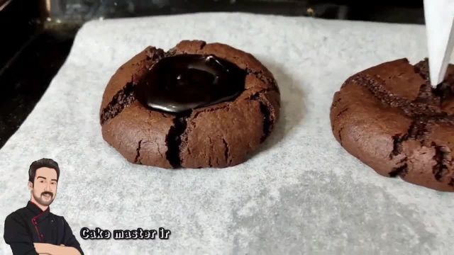 آموزش کوکی شکلاتی با بافت نرم و طعم متفاوت در 5 دقیقه