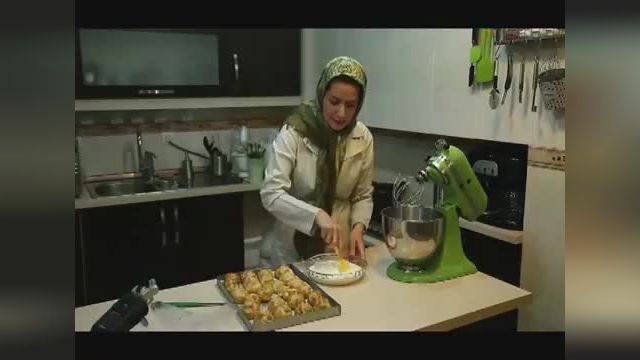 طرز پخت نان خامه ای فوق العاده خوشمزه پرطرفدارترین شیرینی تر ایرانی