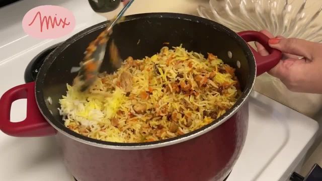 طرز تهیه هویج پلو با مرغ خوشمزه و خوش طعم غذای اصیل و مجلسی ایرانی