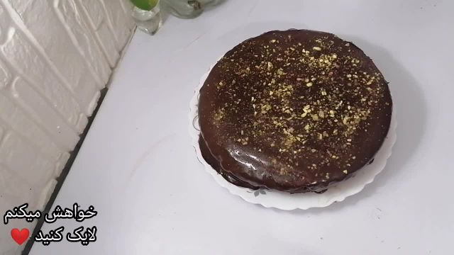 طرز تهیه کیک شکلاتی خانگی به روش کافی شاپی (بدون فر و بون قالب)
