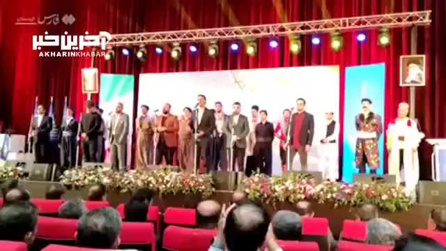 اجرای متفاوت و بسیار زیبای گروه کر موسیقی اقوام در سنندج