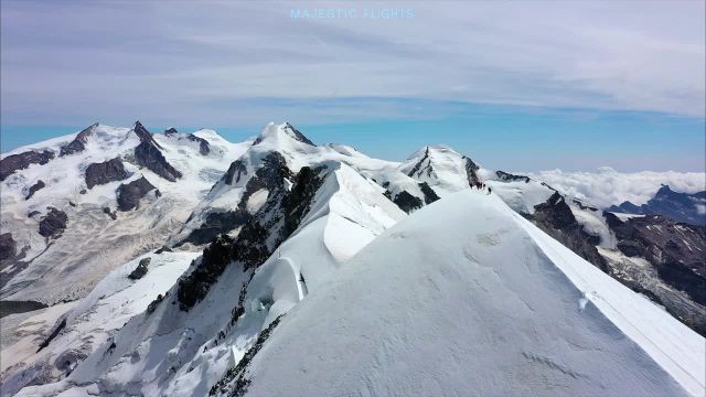 طبیعت زمستانی کوههای آلپ سوئیس را از دست ندهید!