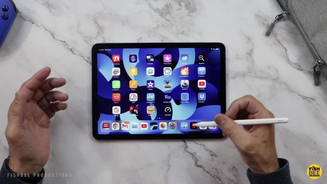 بررسی iPad Air 5 در سال 2023