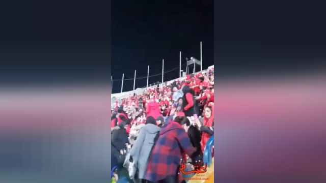 صحنه‌ هایی از حضور پر شور بانوان در ورزشگاه آزادی