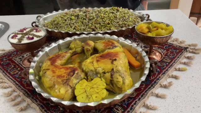 طرز تهیه دمی لوبیا چشم بلبلی با مرغ  زعفرانی غذای سنتی ایرانی
