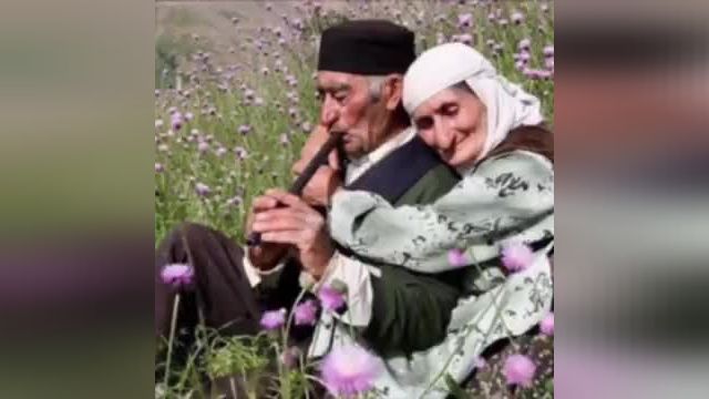 همنوازی تار از علی اقبال و تنبک از ایمان اقبال | آهنگ از برت دامن کشان