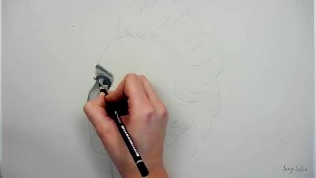 آموزش نقاشی پرتره با زغال چوب