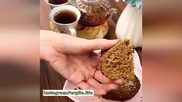 طرز تهیه کیک رژیمی خوشمزه (بدون فر، بدون شکر و بدون روغن)