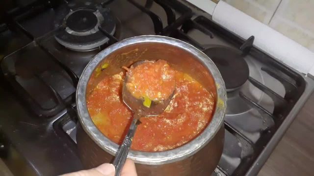 طرز تهیه دمی گوجه پلو یا استانبولی غذای ساده و خوشمزه با دستور آسان