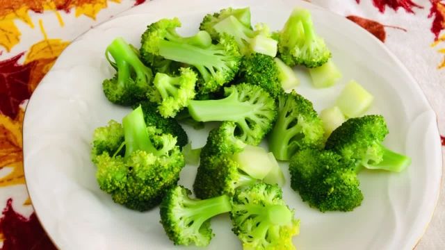 آموزش بلانچ کردن کلم بروکلی و سایر سبزیجات