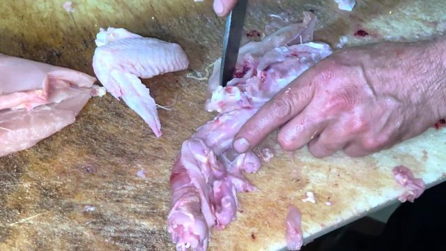 آموزش شنیسل کردن مرغ بصورت حرفه ای