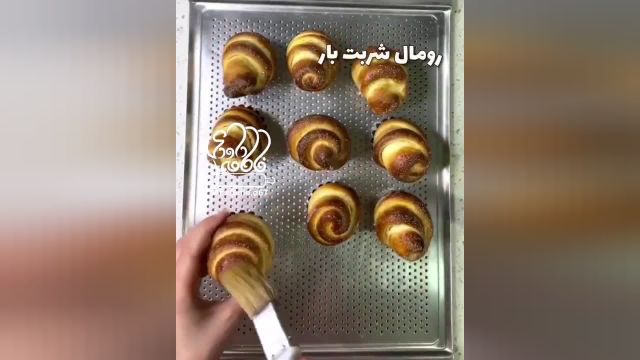 طرز تهیه نان شکری حجیم و خوشمزه با دستور ساده و آسان