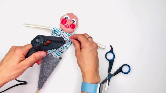 آموزش ساخت عروسک ننه سرما به روش ساده و آسان برای معرفی رسوم و آداب نوروزی به کودکان