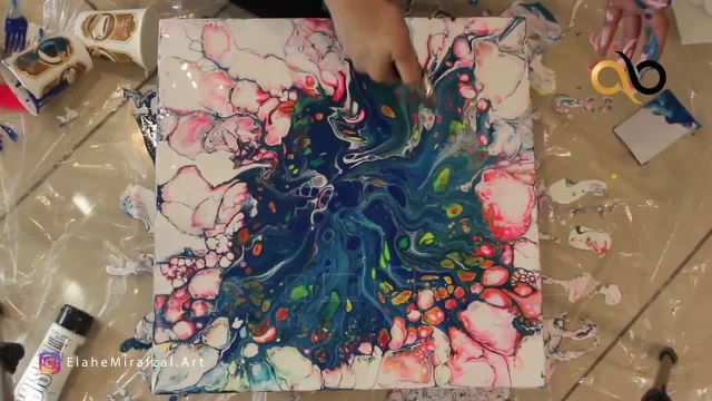 آموزش تابلو دکوراتیو آبستره سلولی با رنگ اکرلیک