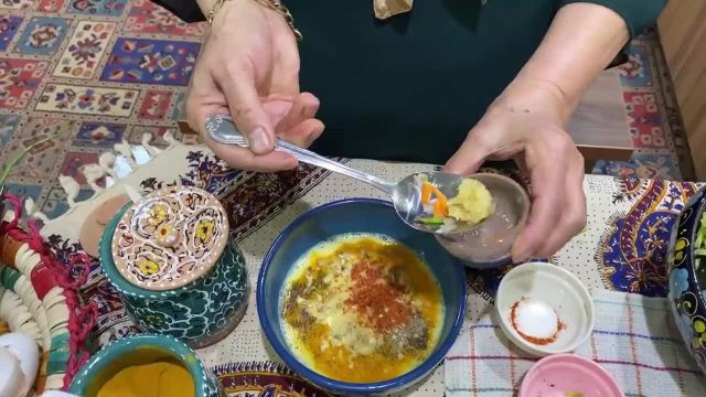 طرز تهیه کوکو کدو و هویج و کوکو پیازچه و کاهو غذای خوشمزه و جذاب به سبک ایرانی