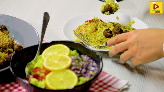 طرز تهیه کلم پلو شیرازی با گوشت چرخ کرده خوشمزه و مجلسی به سبک سنتی و قدیمی