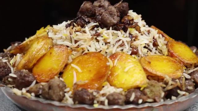 طرز تهیه قنبر پلو شیرازی - غذاهای سنتی و خوشمزه شیرازی