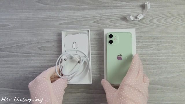 آنباکسینگ آیفون iPhone 12 Mini Green