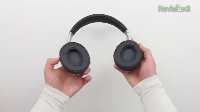 آنباکس و بررسی Beats Executive  (Beats Over-Ear Executive Headphones - Silver)