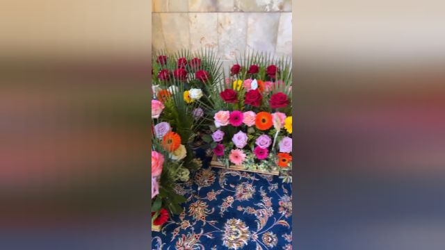 کلیپ تزئین حرم‌ امام حسین کربلا با 3500 شاخه گل +فیلم - مشرق نیوز
