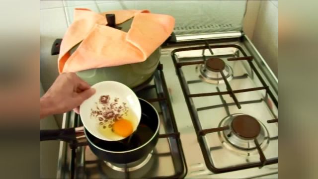 طرز پخت کته ماش با تخم مرغ و پنیر غذای ساده و خوشمزه ایرانی
