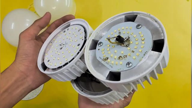 عجیب ترین روش تعمیر لامپ ال ای دی | ساخت لامپ LED