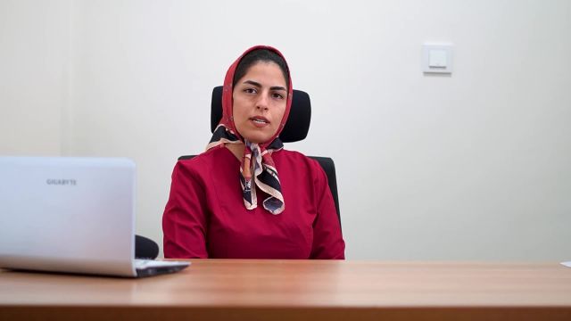 متخصص ارتودنسی در شیراز | دکتر نیلوفر آزاده