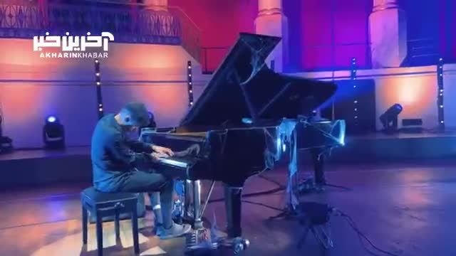 ویدیویی از پیانو نوازی حرفه ای پیتر بنس