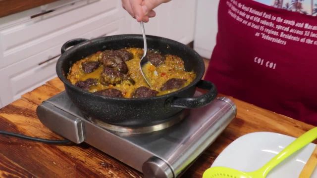 طرز تهیه سورمه کباب خوشمزه و پرطرفدار بدون منقل غذای محلی گیلانی