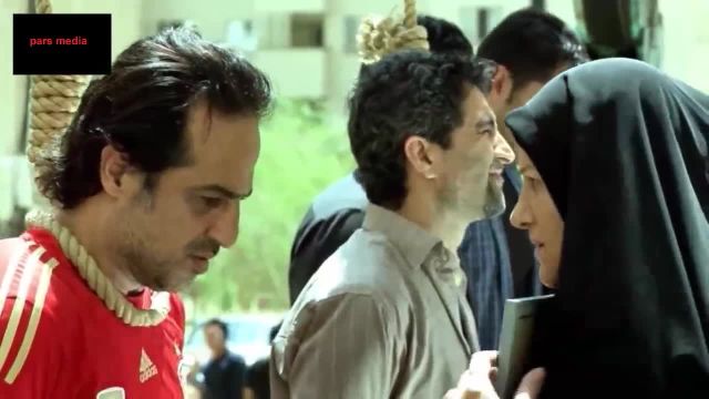فیلم سینمایی رسوایی 2 با بازی اکبر عبدی، محمدرضا شریفی‌ نیا